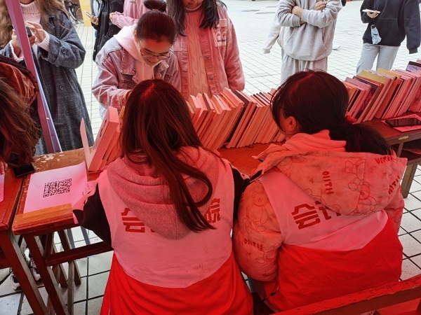 1511dd13bc4947c1a677d5f3ca322f96.jpg